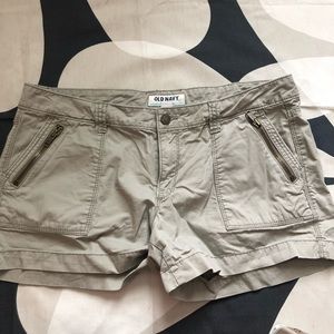 Old navy light gray shorts